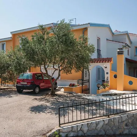 One-bedroom In Posedarje