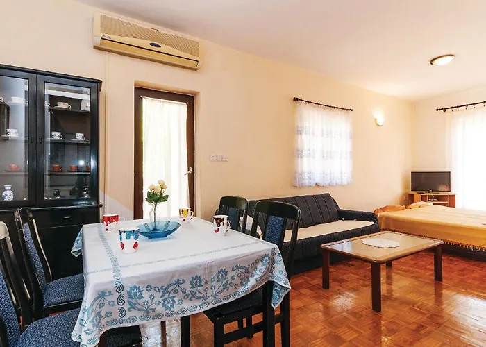 One-bedroom In Appartement *